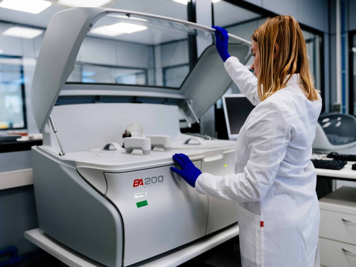 What is a biochemistry analytical system?